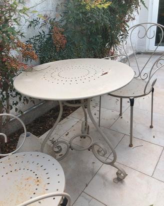 Tavolo da giardino