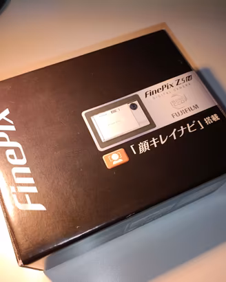 Fujifilm FinePix Z5fd – Super CCD HR