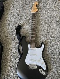 Kit chitarra Elettrica Tipo Stratocaster Nera