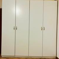 Armadio bianco
