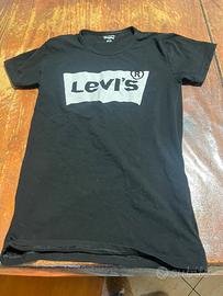 t-shirt levi’s