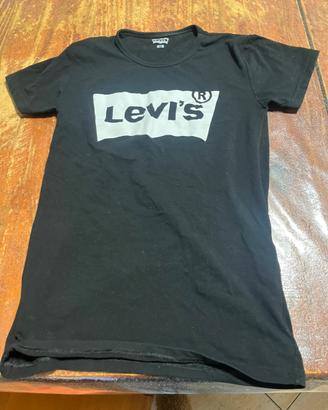 t-shirt levi’s