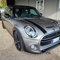 Mini 2.0 Cooper SD aut. Hype 5 porte
