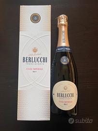 Set di 3 bottiglie di Franciacorta - Spumanti