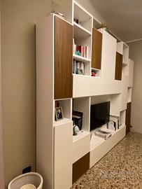 Parete attrezzata Presotto