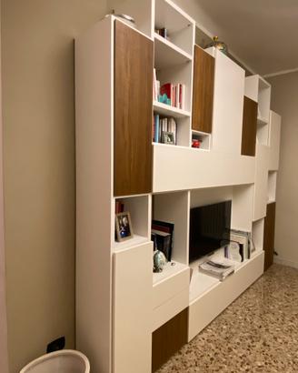 Parete attrezzata Presotto
