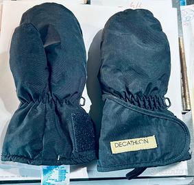 muffole guanti neri sci bambini Decathlon