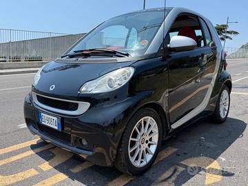 Smart ForTwo 1000 52 kW MHD coupé passion