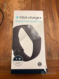 Orologio fitness Fitbit Charge 4