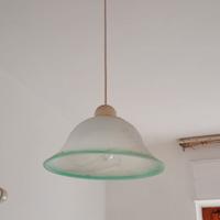 Semplice lampadario in vetro