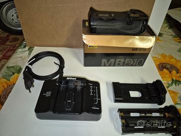 Battery grip Nikon MBD10 più batteria/caricatore