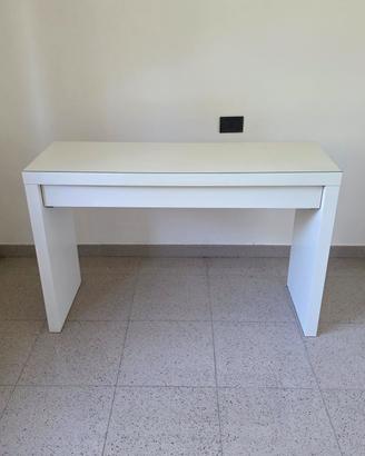 MALM toeletta scrivania con cassetto