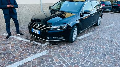 Volkswagen Passat B7 2011