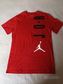 t-shirt Nike air Jordan rossa