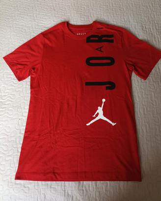 t-shirt Nike air Jordan rossa