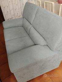 .Divano 2posti  lun.cm150 lar.85 al