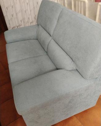 .Divano 2posti  lun.cm150 lar.85 al