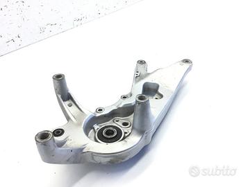 YAMAHA MW TRICITY 125 STAFFA SUPPORTO SCARICO MARM