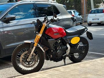 Fantic Caballero 700 - 2025