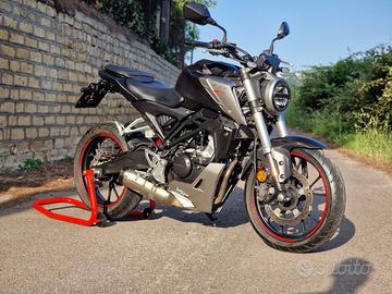 Honda cb125r 2020