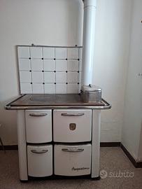 Cucina economica a legna