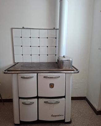 Cucina economica a legna