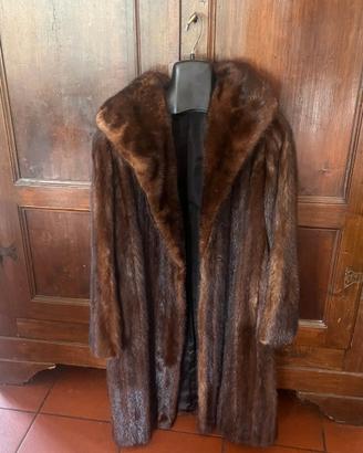 Pelliccia di visione vintage