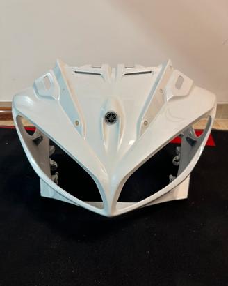 Livrea frontale cupolino Yamaha Fazer 800 bianca