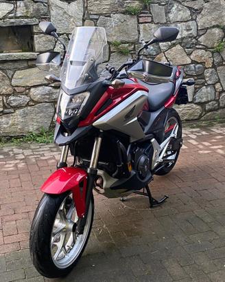 Moto Honda nc750x dct