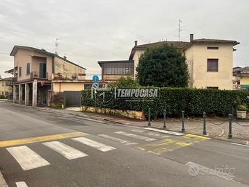 VILLA BIFAMILIARE AREA ESTERNA E LASTRICO SOLARE I