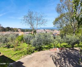 Villa unifamiliare di ampia metratura