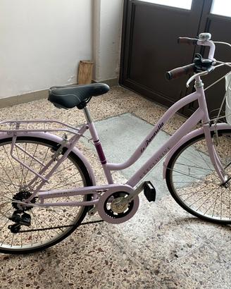 Bicicletta da donna da passeggio