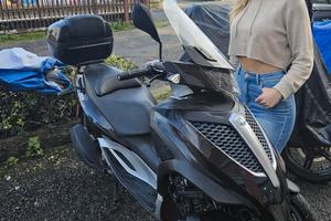 SCOOTER PIAGGIO MP3 YOURBAN 2018 PATENTE B