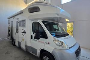 CAMPER ROLLER TEAM PEGASO GARAGE LIVING TOP CLASS