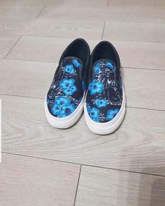 Converse estive