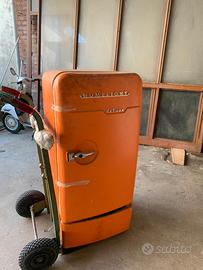 HOMELIGHT DE LUXE FRIGORIFERO IN FERRO ANNI 50