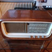 Radio epoca Magnadyne S96