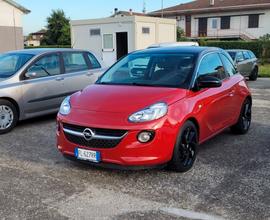 Opel Adam Rocks NEOPATENTATA