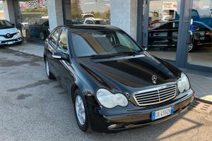 Mercedes-benz C 200 2.1 Diesel