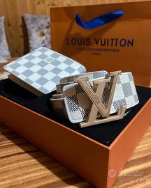 Cintura + Portafoglio Louis Vuitton da uomo.