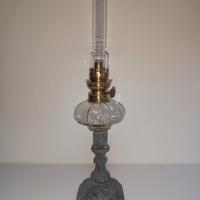 lampada antica ad olio 