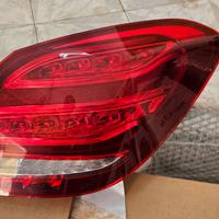 faro posteriore a led mercedes c-class