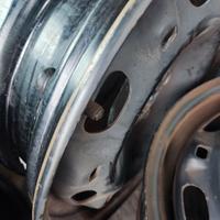 Cerchi in ferro 5 fori da 14 pollici