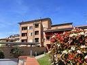 recente-bilocale-in-palazzina-faccia-a-vista