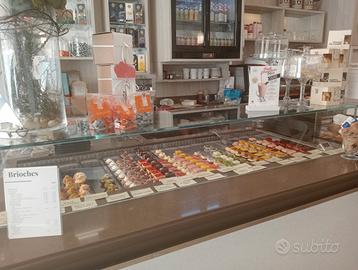 Pasticceria bar con laboratorio (rif. 32)