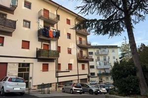 Ampio appartamento zona rione mancusi