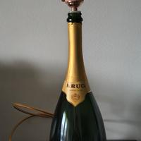 Bottiglia magnum Krug con porta lampada e lampadin