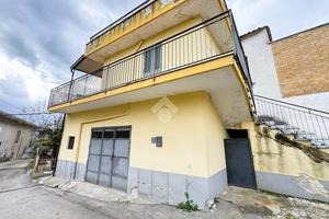 CASA INDIPENDENTE A ROCCABASCERANA