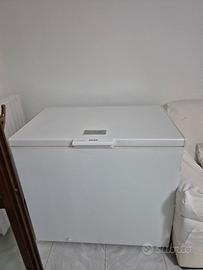 Congelatore a pozzo Ignis Eco Intelligent nuovo