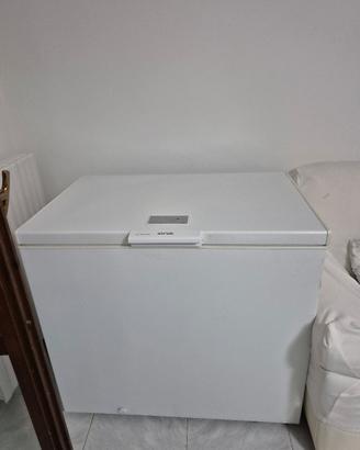 Congelatore a pozzo Ignis Eco Intelligent nuovo
